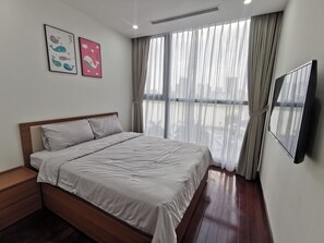 3 camere