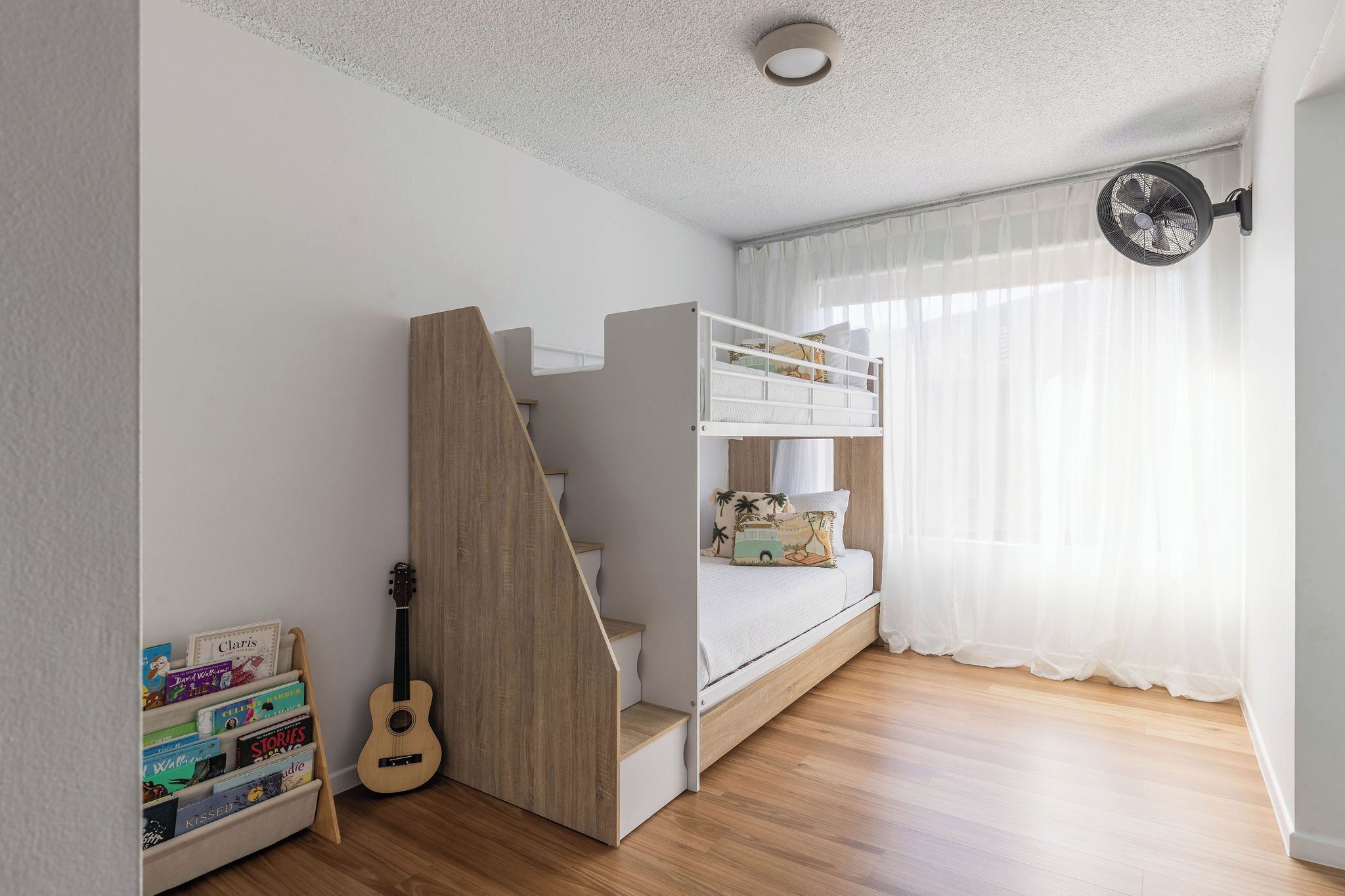 2 bedrooms, iron/ironing board, travel cot, WiFi