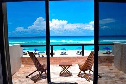 Ocean front 2 bd villa
