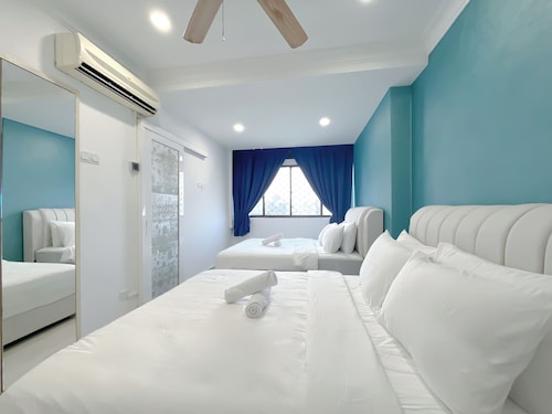 Fahrenheit 88 Bukit Bintang by Manhattan Group