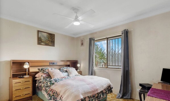 3 chambres, Wi-Fi, literie fournie