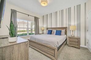 4 Schlafzimmer, Bügeleisen/Bügelbrett, Internetzugang, Bettwäsche