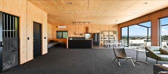 Luxury Hilltop Retreat