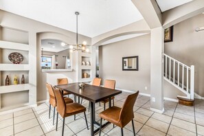 Dining - Orlando Villa 6245: Dream Holiday Villa in Emerald Island (Orlando)