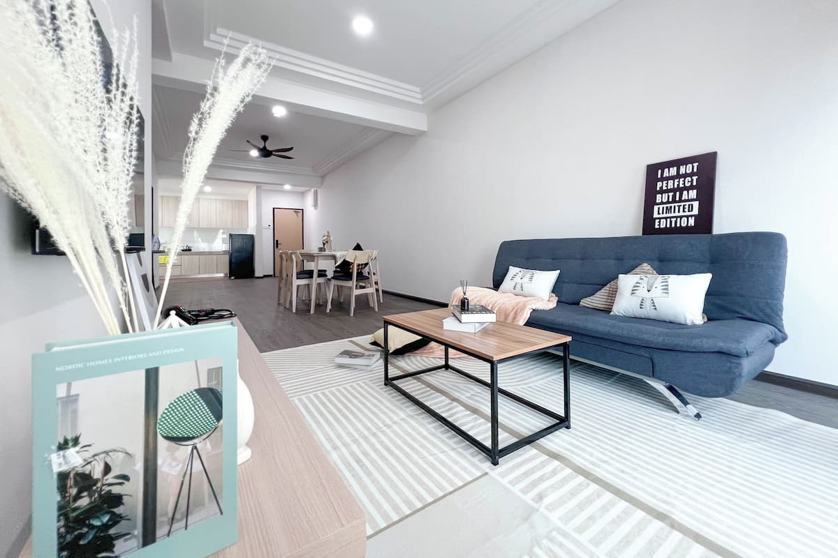 2 bedrooms, iron/ironing board, free WiFi