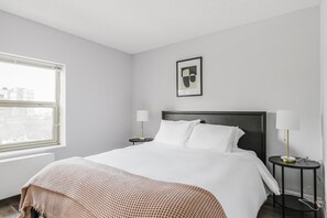 1 chambre, fer et planche Ă repasser, Wi-Fi, draps fournis