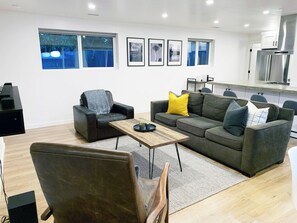 Smart-TV, Stereoanlage