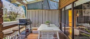 Swell Seeker’s Rest - Sleeps 6 - Deck & Firepit