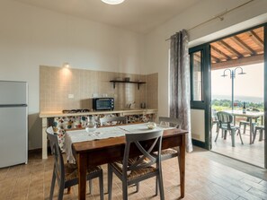 Dining - Le Debbiare by Interhome (Riparbella)