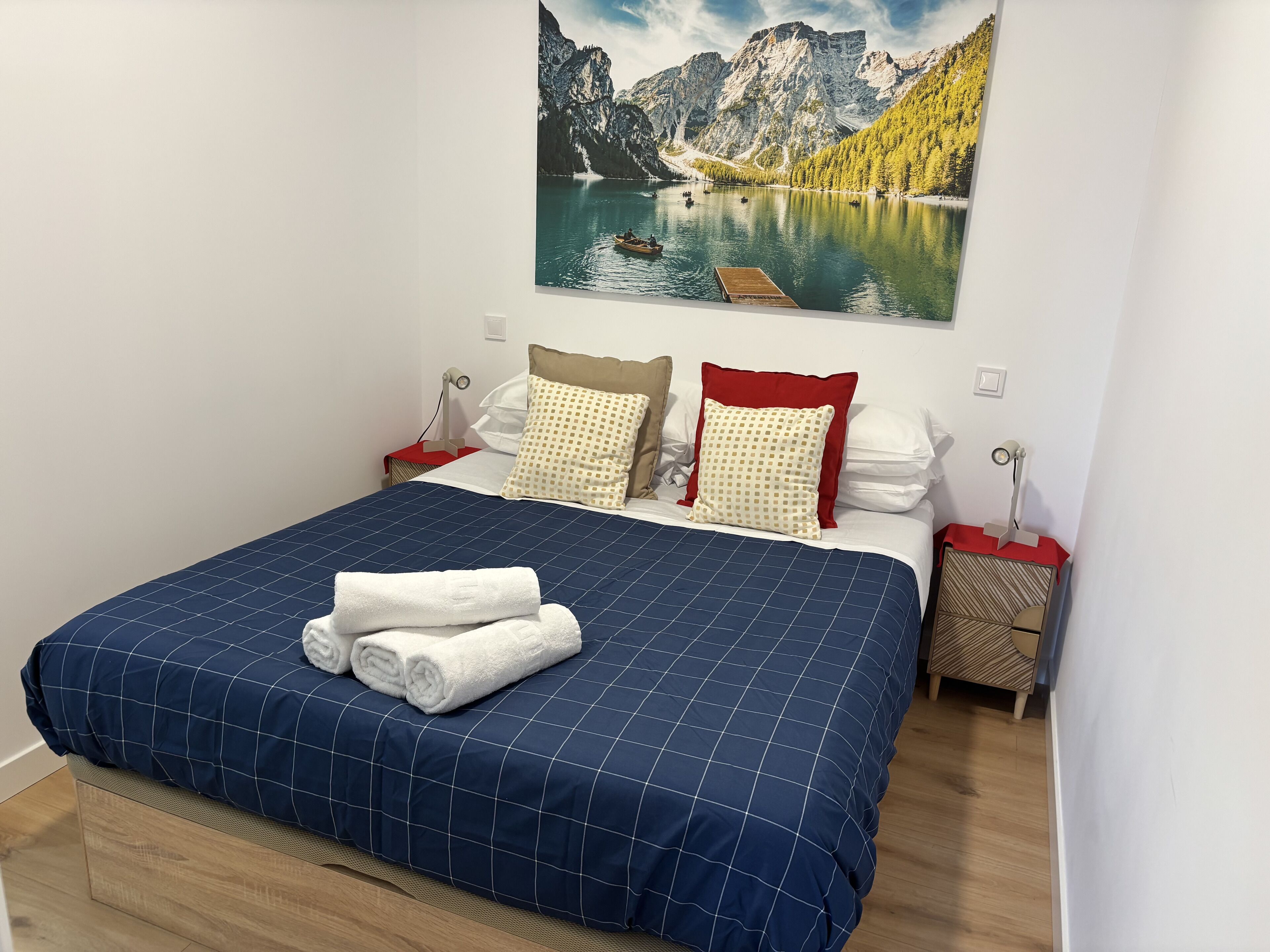 1 bedroom, iron/ironing board, WiFi (free), bed sheets