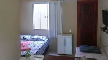 1 bedroom, iron/ironing board, free WiFi