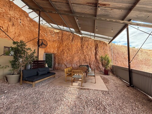 Lot 1002 Underground Home