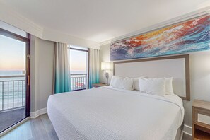 3 dormitorios, tabla de planchar con plancha, Internet y ropa de cama