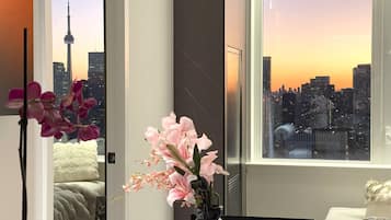 Panoramic Penthouse, 2 Bedrooms, Non Smoking | Desk, laptop workspace, free WiFi, bed sheets