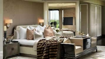 Exclusive Room | 2 bedrooms, desk, laptop workspace, free WiFi