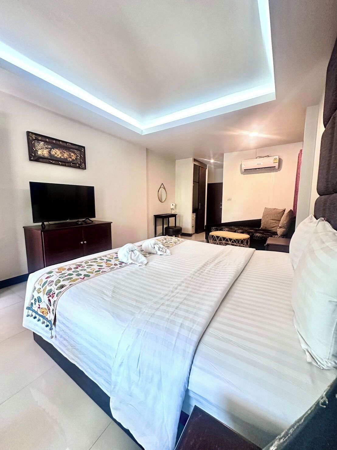 Room, 1 King Bed, Non Smoking