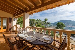 Villa | Exterior