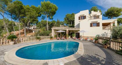 Villa in Serene Location