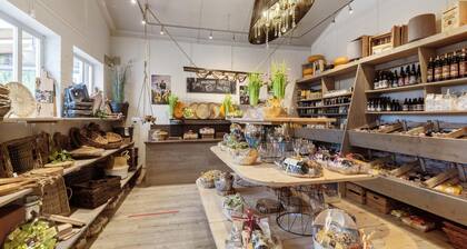 Cosy holiday home with cows