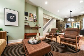 Interior - **HostWise Stays** Rooftop Deck | Off-Street Parking | Prime Location! (Pittsburgh)