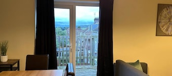 Flat With the View in Stroud