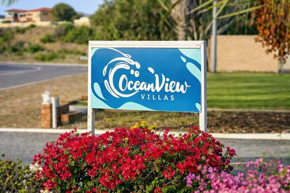 Oceanview Villas