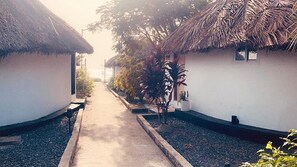 Cortinas blackout y sistema de insonorización