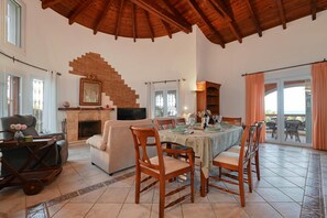 Dining - Serena Vista - Denia, Costa Blanca (Denia)