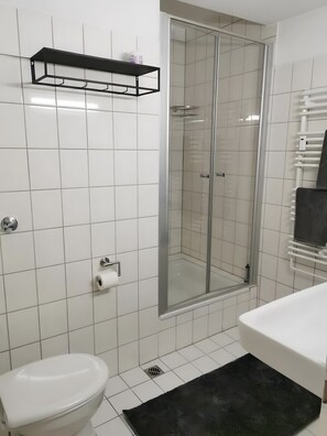 Een douche, een haardroger