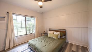 3 habitaciones, escritorio, wifi y ropa de cama
