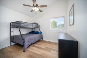 2 Schlafzimmer, WLAN, Bettwäsche