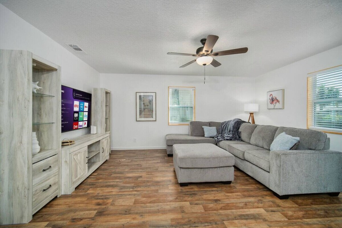Photo 10 of Pet Friendly Retreat Near Historic Charm