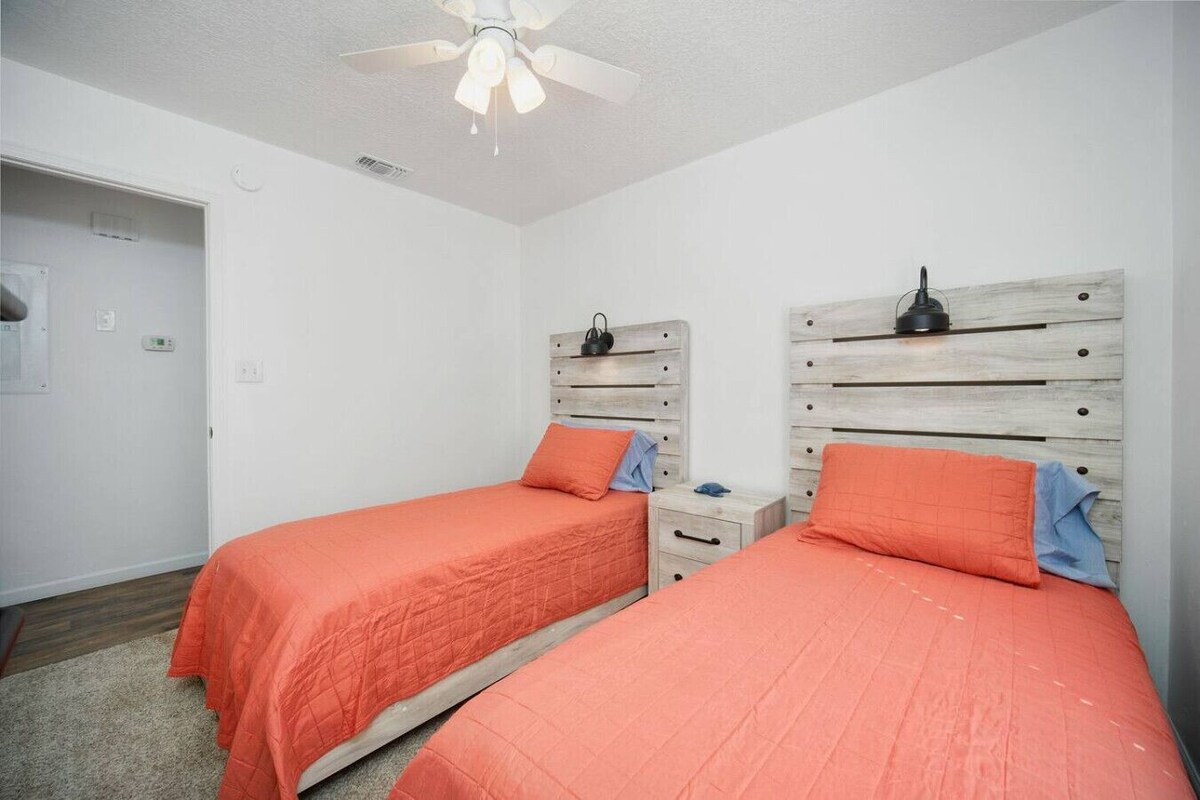 Photo 32 of Pet Friendly Retreat Near Historic Charm