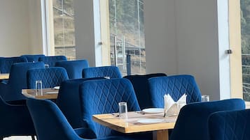 客房内用餐