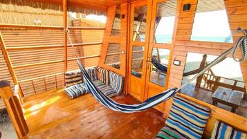 Luxury Single Room, Beach View