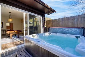 Terrace/patio - Hot Tub, Outdoor Dining Area | Nestled Next to Creek | Creekside Haven (Gatlinburg)