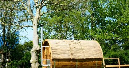 Holiday Home 'Osterdeich' with Private Terrace, Private Garden and Wi-Fi
