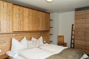 1 bedroom, free WiFi - Apartment in Navis near Berger Alm Ski Resort (Navis)