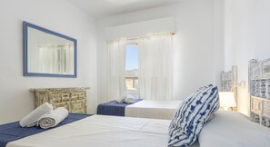 2 habitaciones, tabla de planchar con plancha y wifi gratis 