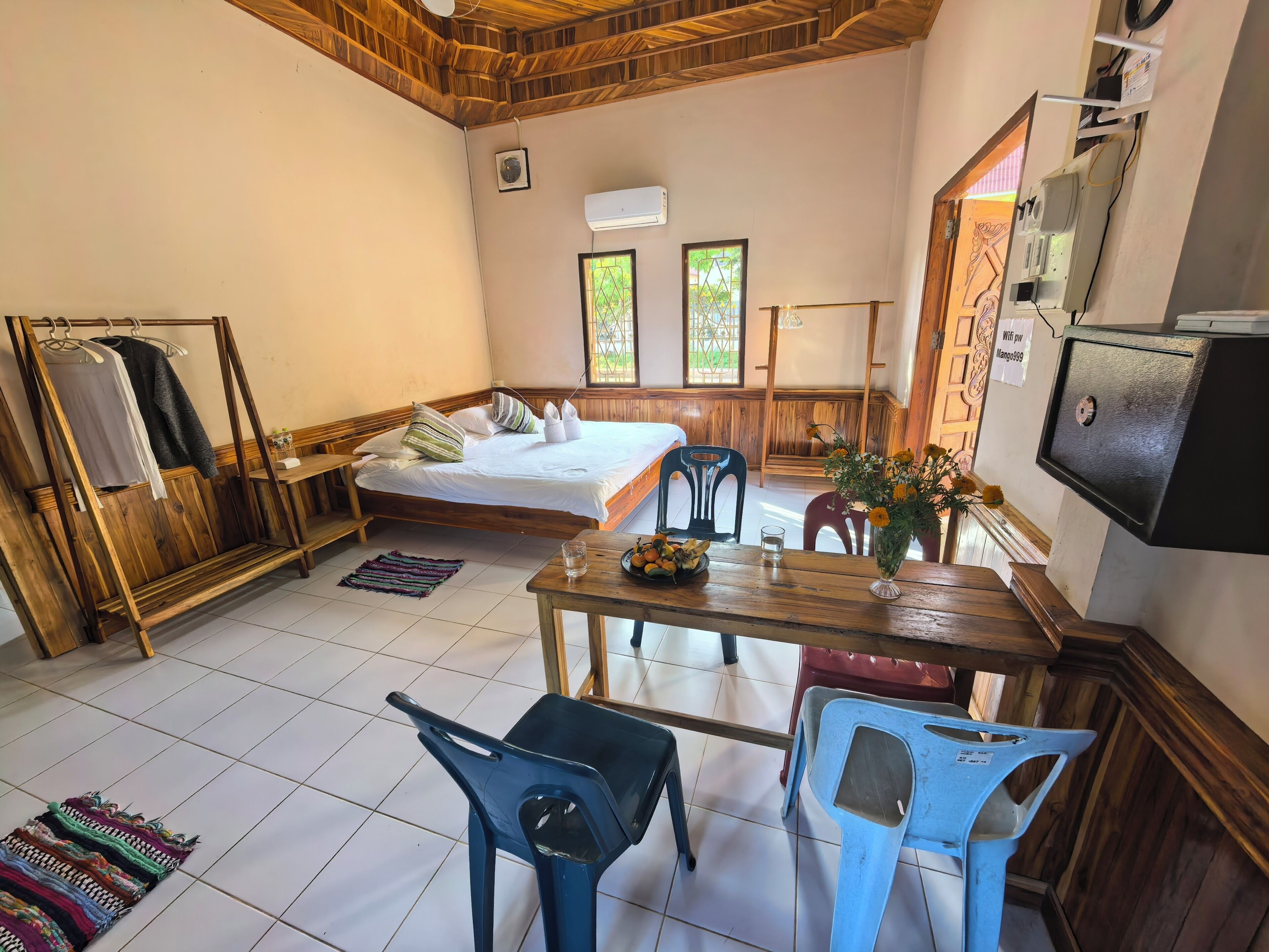 舒適獨棟房屋, 山景 | 獨特裝潢、布置獨特、書桌、筆電工作空間