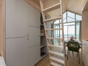 Dining - Stunning private villa for 5 guests with WIFI and terrace (Veere)