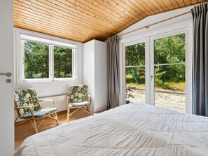 3 bedrooms, WiFi