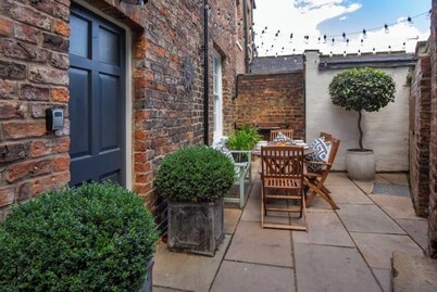 The Walmgate Retreat