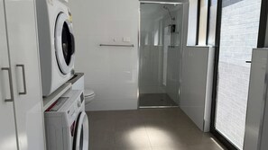 Shower, towels
