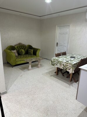 Interior - A well-equipped apartment for rent in Sayada, Tunisia (Sayada)