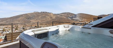 Bain à remous extérieur