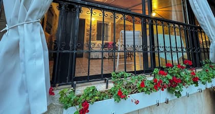 Les Bougainvilliers GuestHouse by Hansa