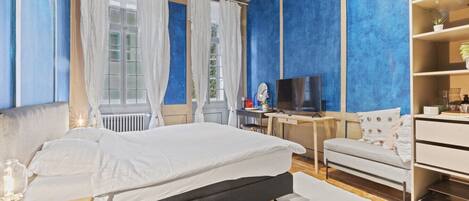 1 bedroom, iron/ironing board, free WiFi, bed sheets