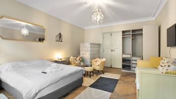 Fer et planche Ă repasser, Wi-Fi gratuit, draps fournis