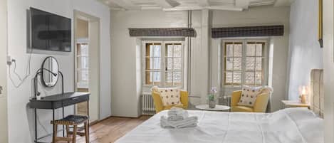 1 slaapkamer, een strijkplank/strijkijzer, gratis wifi